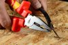 NEO TOOLS Kombinált fogó 1000V, szigetelt, 160mm (6"), CrV, polírozott 25 év garanciával 01-220