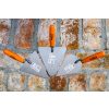 NEO TOOLS Kőműveskanál, háromszög, 200mm, fa markolat 50-102