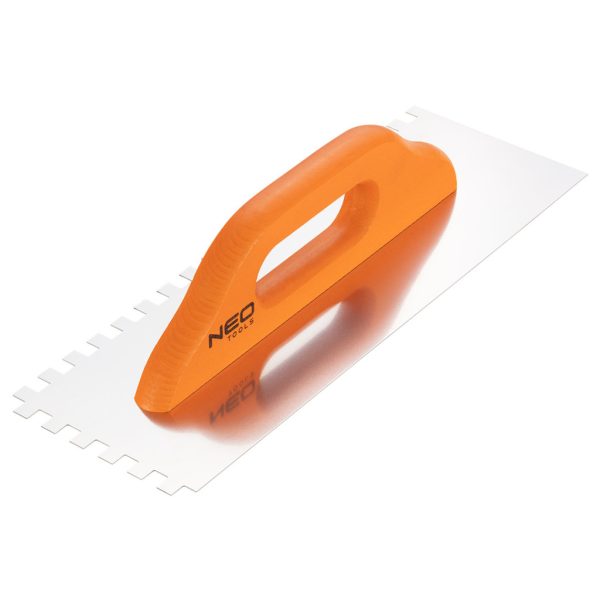 NEO TOOLS Acél simító, fogazott, rozsdamentes, 380x128mm, 10x10x10mm, fa markolat 50-174