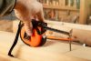 NEO TOOLS Mérőszalag, 7,5m/25mm, erősített rugós, acél, fekete szalag fehér nagyított skálával, mágneses, autostop+rögzítő 67-244